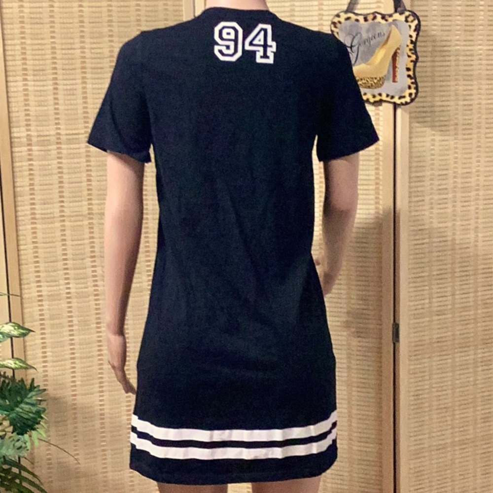 Divided Size 8, Top - image 2